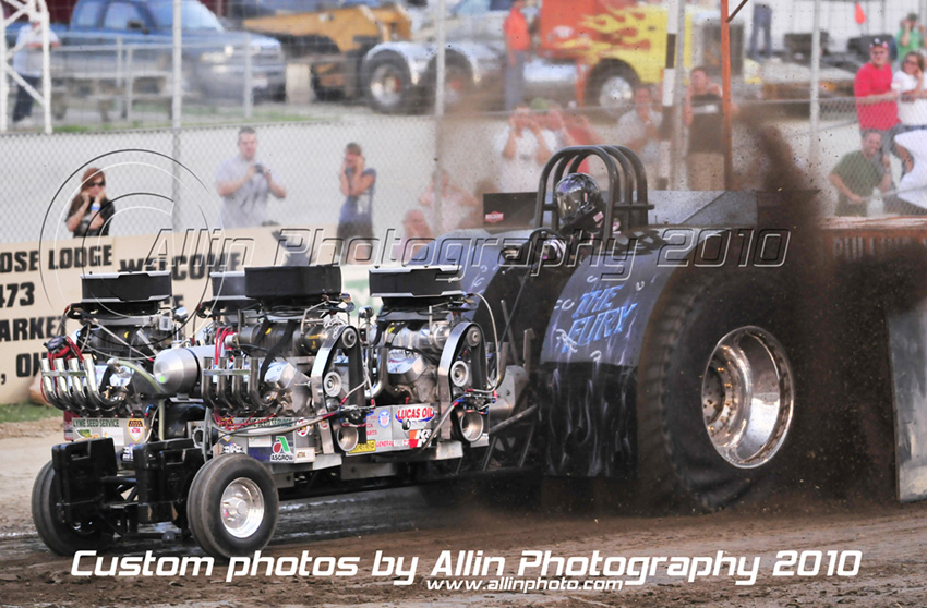 Eldora Speedway 2010 T0409