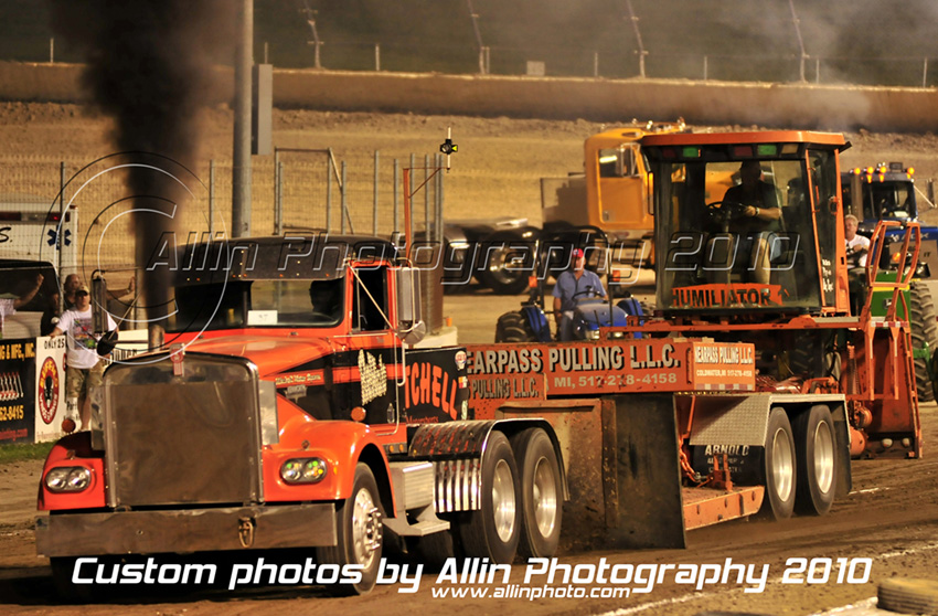 Eldora Speedway 2010 T0687