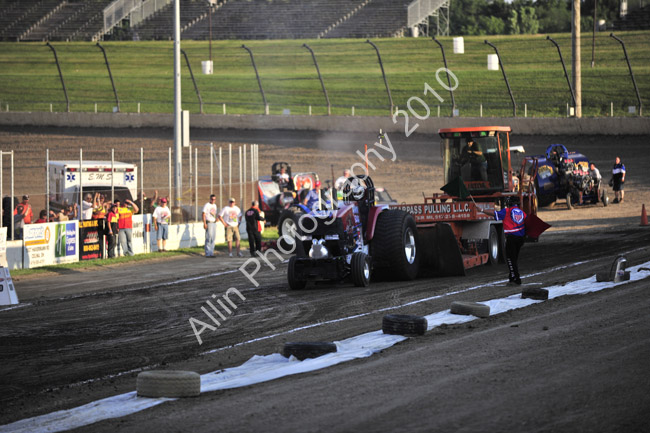 Eldora Speedway 2010 T0223